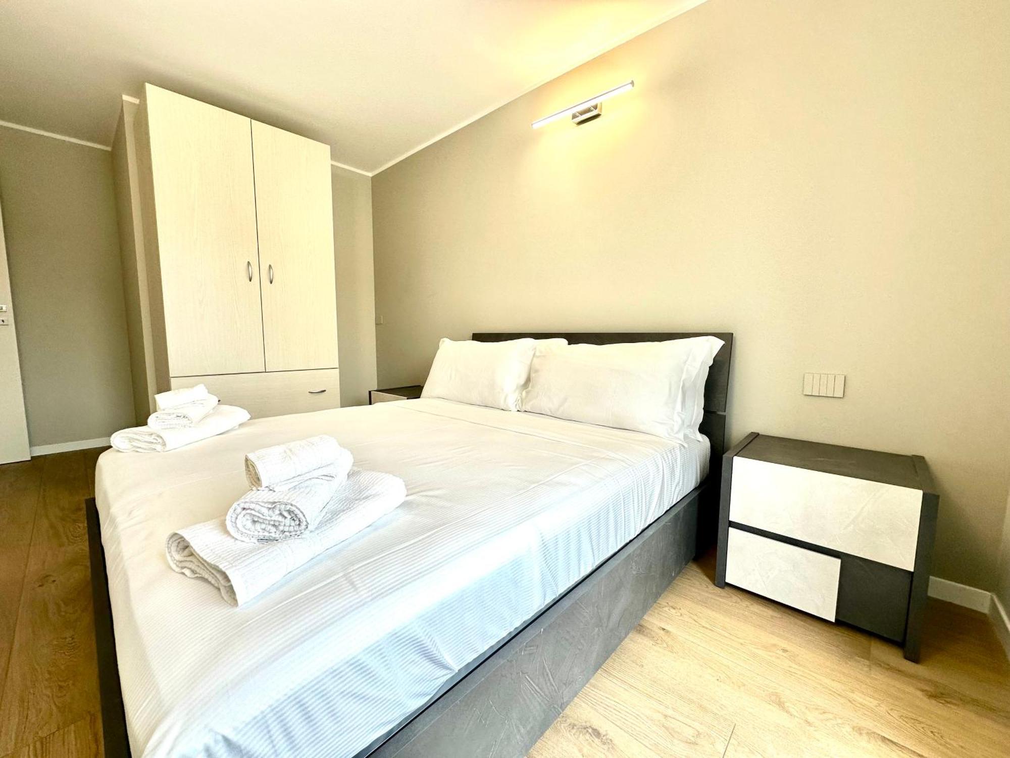 Be-C0 Sempione Luxury Apt Milán Exterior foto