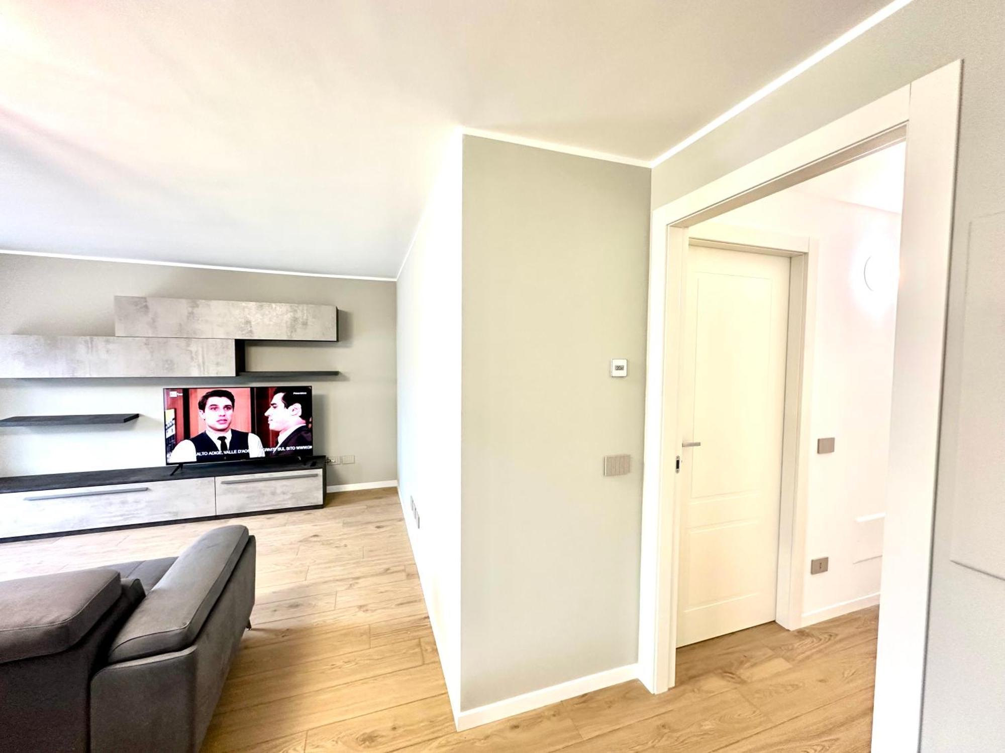 Be-C0 Sempione Luxury Apt Milán Exterior foto