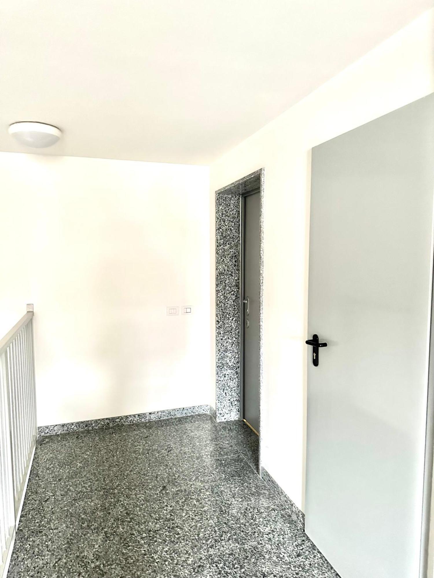 Be-C0 Sempione Luxury Apt Milán Exterior foto